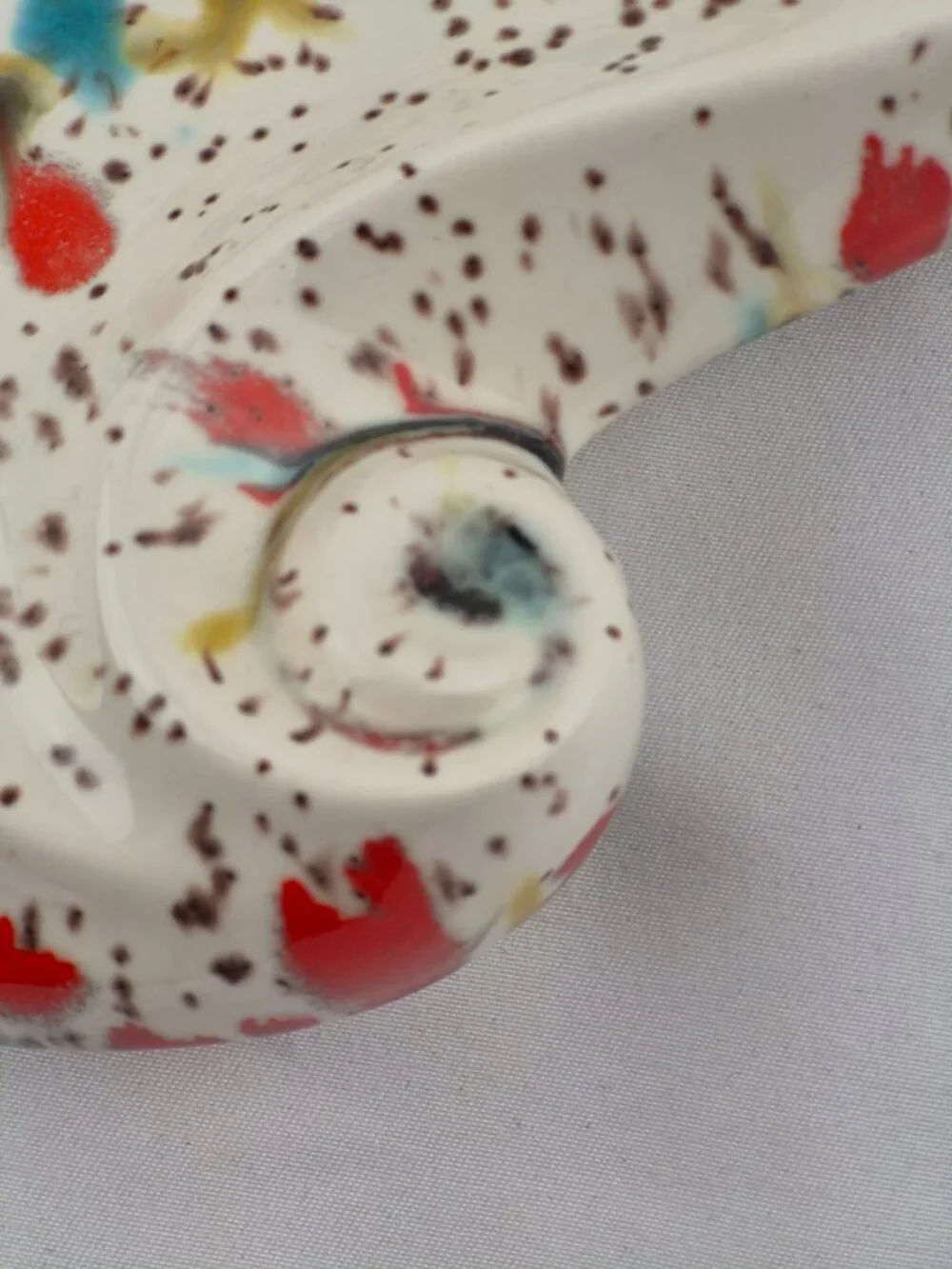 Speckled Ceramic Ashtray Drip Glaze Splatter Mid Century Modern Red Turquoise